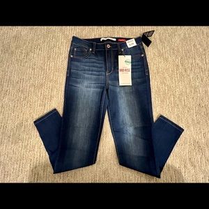 Celebrity Pink skinny jeans